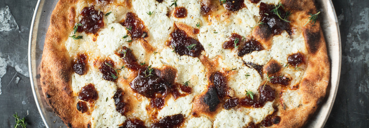 Goats Cheese & Red Onion Marmalade Thin & Crispy Pizza - Gozney  recipe poster image